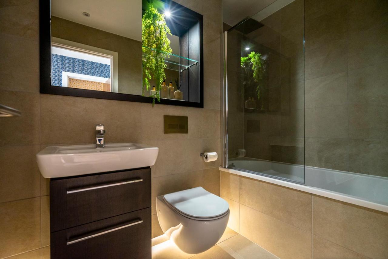 Appartamento Waterside Retreat @ Ryedale House York Esterno foto